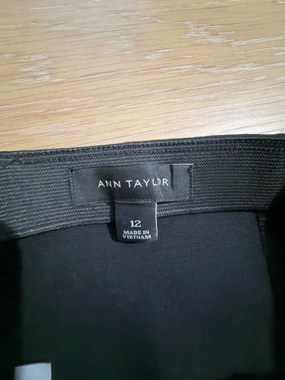 Ann Taylor Black Midi Pencil Skirt — Polished Workwear - Picture 3 of 6